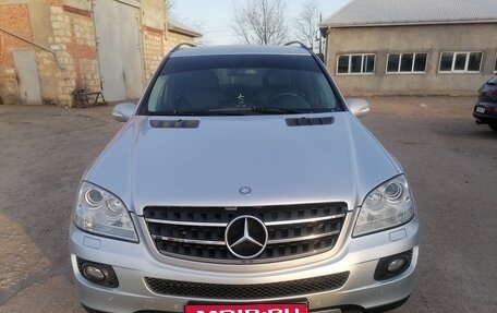 Mercedes-Benz M-Класс, 2007 год, 1 000 000 рублей, 1 фотография