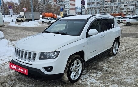 Jeep Compass I рестайлинг, 2013 год, 1 000 000 рублей, 2 фотография