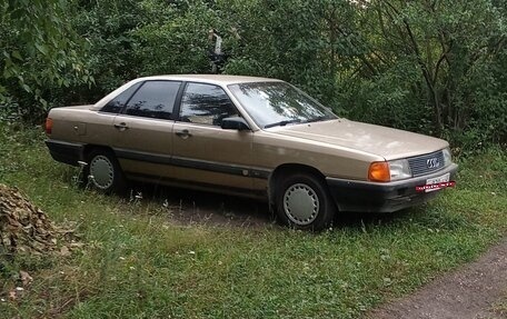 Audi 100, 1983 год, 189 000 рублей, 2 фотография