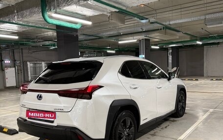 Lexus UX I, 2019 год, 2 900 000 рублей, 4 фотография