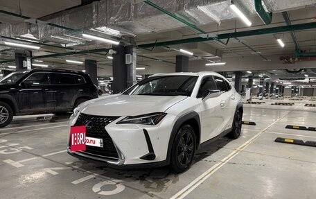 Lexus UX I, 2019 год, 2 900 000 рублей, 3 фотография