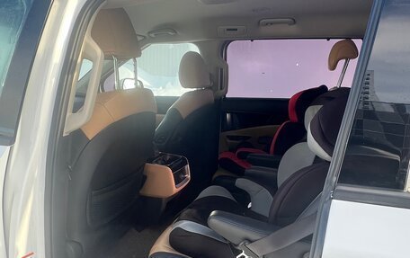 KIA Carnival, 2020 год, 3 100 000 рублей, 14 фотография