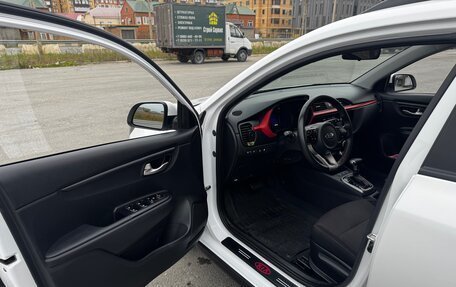 KIA Rio IV, 2021 год, 1 800 000 рублей, 9 фотография