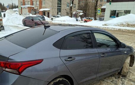 Hyundai Solaris II рестайлинг, 2019 год, 1 050 000 рублей, 6 фотография