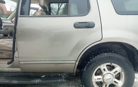 Ford Explorer III, 2004 год, 720 000 рублей, 3 фотография