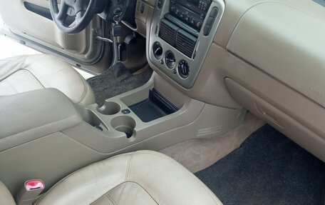 Ford Explorer III, 2004 год, 720 000 рублей, 11 фотография