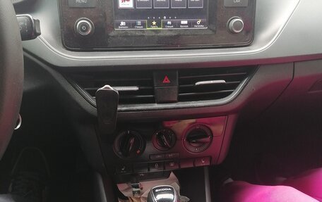 Skoda Rapid I, 2020 год, 1 200 000 рублей, 6 фотография