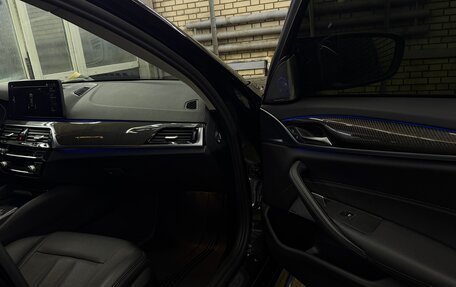 BMW 5 серия, 2021 год, 5 600 000 рублей, 33 фотография