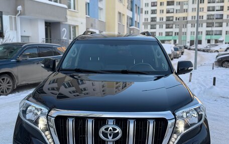 Toyota Land Cruiser Prado 150 рестайлинг 2, 2014 год, 3 950 000 рублей, 4 фотография