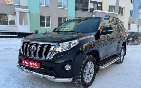 Toyota Land Cruiser Prado 150 рестайлинг 2, 2014 год, 3 950 000 рублей, 3 фотография