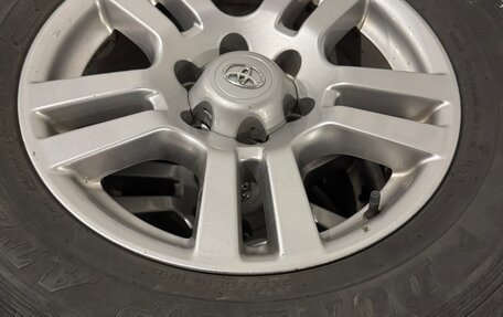 Toyota Land Cruiser Prado 150 рестайлинг 2, 2014 год, 3 950 000 рублей, 33 фотография