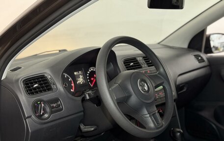 Volkswagen Polo VI (EU Market), 2014 год, 950 000 рублей, 13 фотография