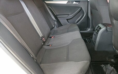 Volkswagen Jetta VI, 2018 год, 1 499 000 рублей, 12 фотография