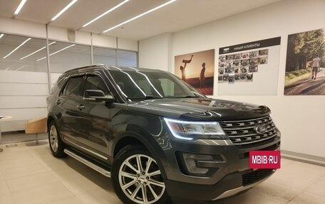 Ford Explorer VI, 2017 год, 2 750 000 рублей, 4 фотография