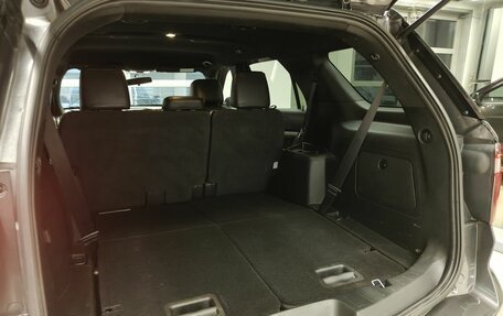 Ford Explorer VI, 2017 год, 2 750 000 рублей, 15 фотография