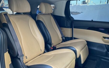 KIA Carnival, 2022 год, 4 999 000 рублей, 23 фотография