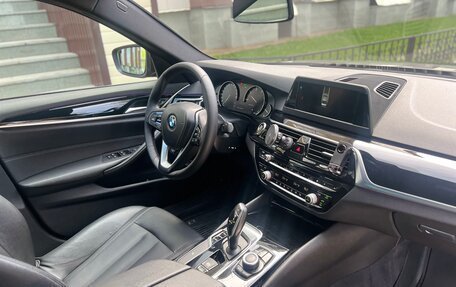 BMW 5 серия, 2019 год, 2 550 000 рублей, 5 фотография