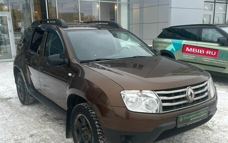 Renault Duster I рестайлинг, 2015 год, 828 000 рублей, 3 фотография