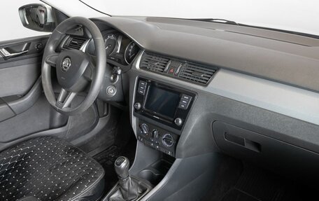 Skoda Rapid I, 2019 год, 1 150 000 рублей, 7 фотография