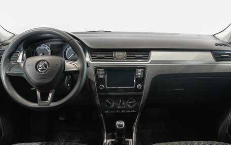 Skoda Rapid I, 2019 год, 1 150 000 рублей, 6 фотография