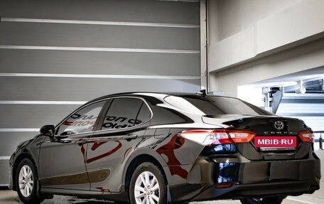 Toyota Camry, 2020 год, 2 960 000 рублей, 6 фотография