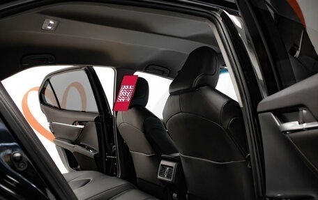 Toyota Camry, 2020 год, 2 960 000 рублей, 32 фотография