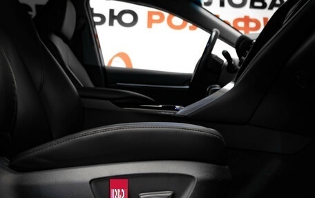 Toyota Camry, 2020 год, 2 960 000 рублей, 29 фотография