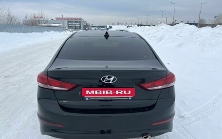 Hyundai Elantra VI рестайлинг, 2017 год, 1 265 000 рублей, 4 фотография