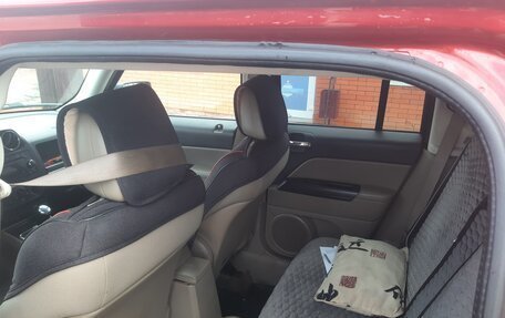 Jeep Liberty (Patriot), 2009 год, 900 000 рублей, 3 фотография