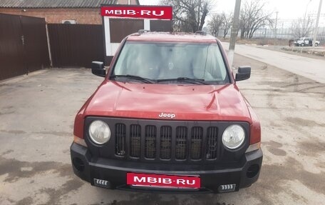 Jeep Liberty (Patriot), 2009 год, 900 000 рублей, 2 фотография