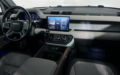 Land Rover Defender II, 2021 год, 5 397 000 рублей, 17 фотография