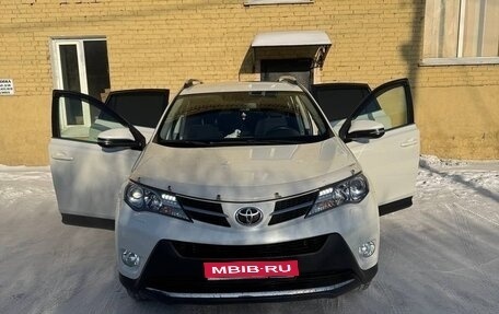 Toyota RAV4, 2015 год, 2 200 000 рублей, 1 фотография