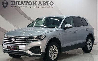 Volkswagen Touareg III, 2019 год, 4 600 000 рублей, 1 фотография