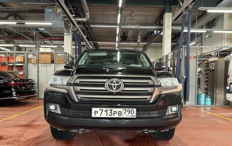 Toyota Land Cruiser 200, 2020 год, 7 880 000 рублей, 1 фотография