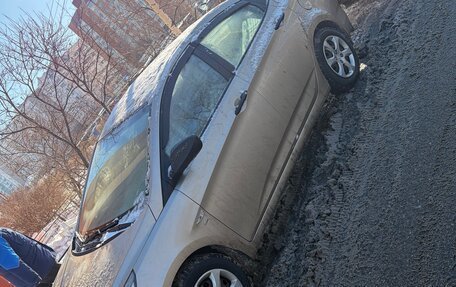 Hyundai Solaris II рестайлинг, 2013 год, 700 000 рублей, 2 фотография