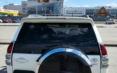 Toyota Land Cruiser Prado 120 рестайлинг, 2006 год, 2 050 000 рублей, 4 фотография