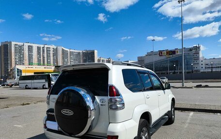 Toyota Land Cruiser Prado 120 рестайлинг, 2006 год, 2 050 000 рублей, 2 фотография