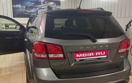 Dodge Journey I, 2011 год, 1 000 000 рублей, 5 фотография