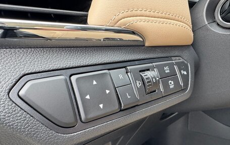 Chevrolet Captiva, 2023 год, 2 350 000 рублей, 17 фотография