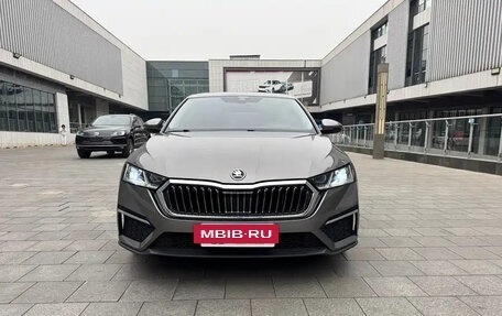 Skoda Octavia IV, 2022 год, 1 650 000 рублей, 2 фотография