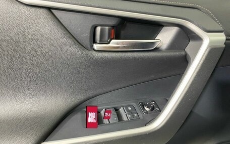 Toyota RAV4, 2020 год, 2 997 000 рублей, 14 фотография