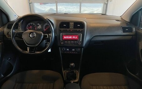 Volkswagen Polo VI (EU Market), 2015 год, 840 000 рублей, 9 фотография