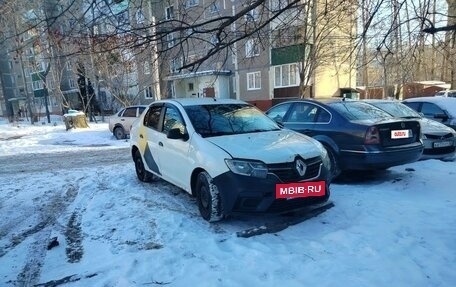 Renault Logan II, 2018 год, 500 000 рублей, 3 фотография
