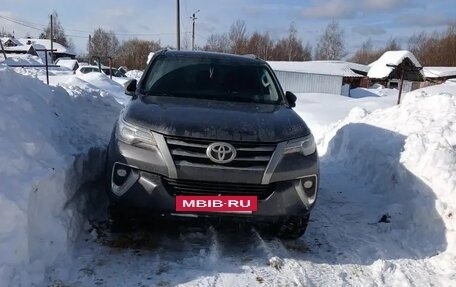 Toyota Fortuner II, 2019 год, 4 250 000 рублей, 3 фотография