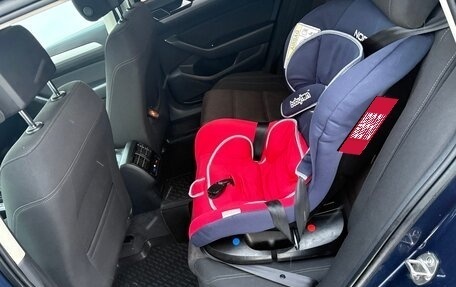 Volkswagen Passat B8 рестайлинг, 2017 год, 1 840 000 рублей, 11 фотография