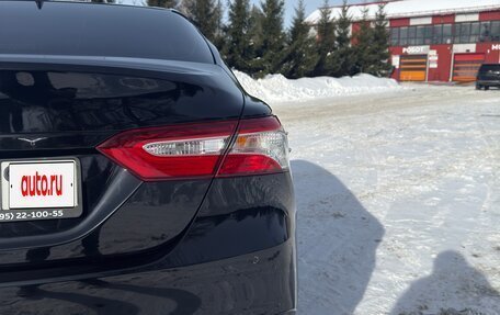 Toyota Camry, 2020 год, 2 350 000 рублей, 4 фотография