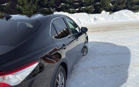 Toyota Camry, 2020 год, 2 350 000 рублей, 20 фотография