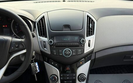 Chevrolet Cruze II, 2013 год, 646 000 рублей, 18 фотография