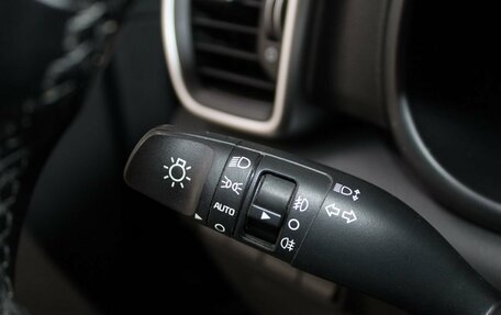 KIA Sportage IV рестайлинг, 2018 год, 2 499 900 рублей, 14 фотография