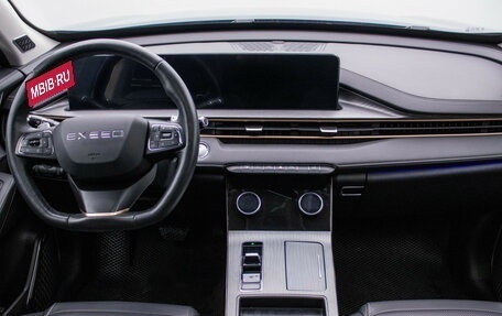 CheryExeed LX, 2022 год, 1 915 000 рублей, 13 фотография
